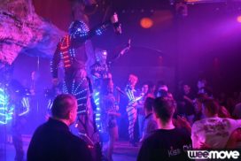 Concepts de soirées clubbing artites performeurs cirque france led et laser blackout robot led