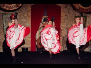 french cancan performeuses cabaret artistes